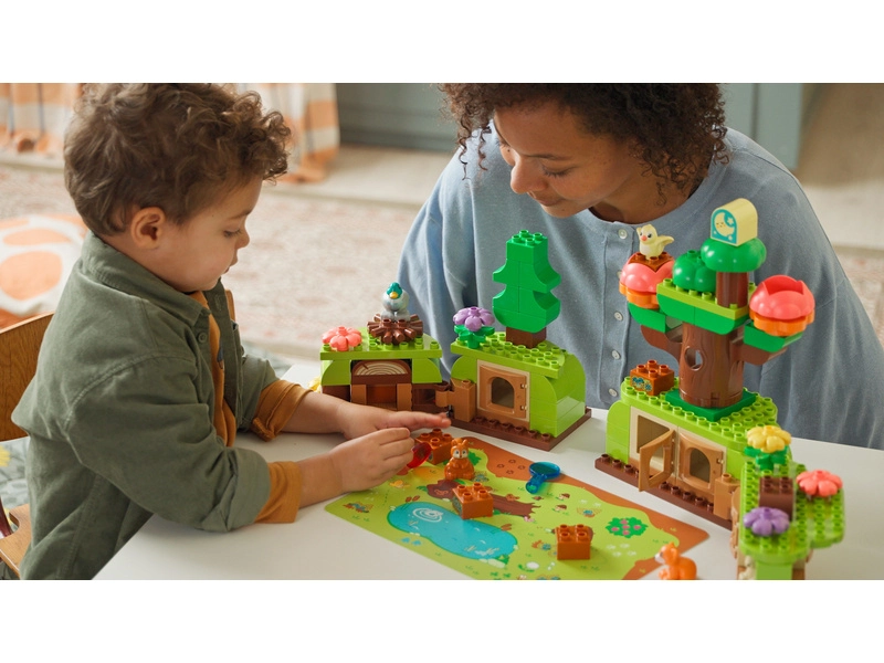 LEGO DUPLO - Les plný objevů a divokých zvířátek