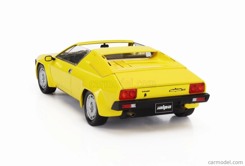 Lamborghini Jalpa 3500 1982 v mierke 1:18 žltá