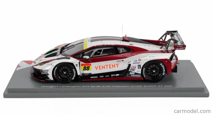 Spark-model Lamborghini Lamborghini Gt3 Team Jloc N 88 Champion With Pit Board Gt300 Class Super Gt 2024 Takashi Kogure - Yuya Motojima 1:43 White Red Black