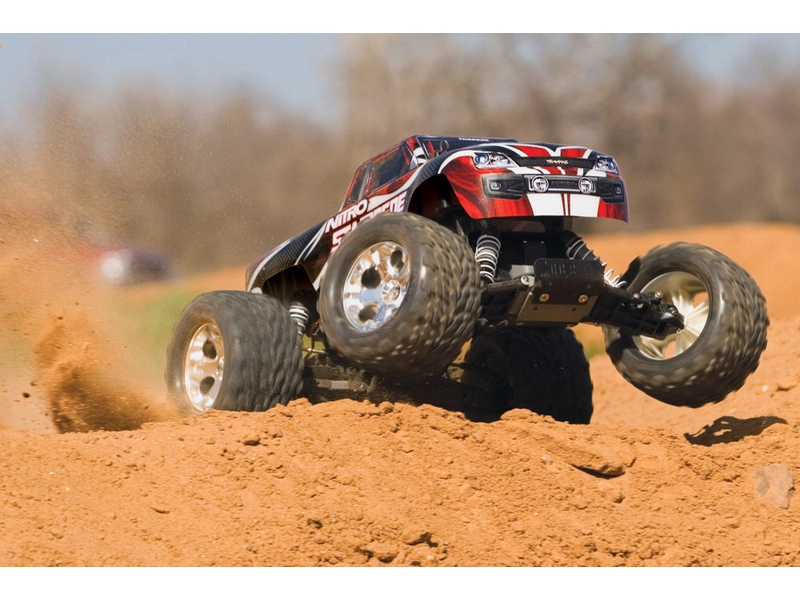 RC auto Traxxas Nitro Stampede 1:10