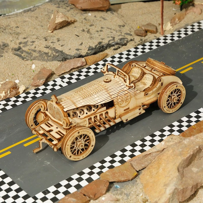 RoboTime dřevěné 3D puzzle Závodní auto