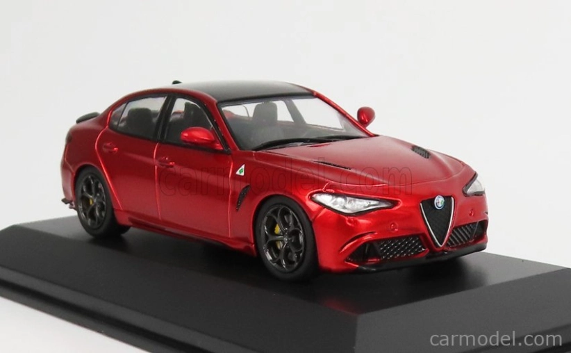Solido Alfa romeo Giulia Quadrifoglio 2016 1:43 Červená