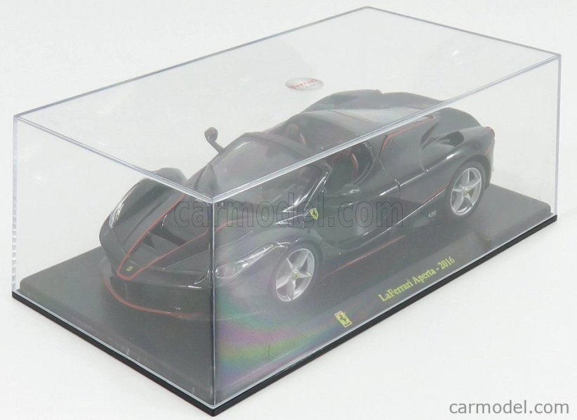 Edicola Ferrari Laferrari Aperta Spider 2016 - Con Vetrina - S vitrínou 1:24 Black Met