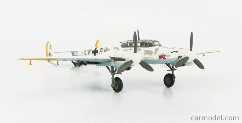 Corgi Messerschmitt Bf110f-2 Airplane Staffel Operation 1:72, bílá ...