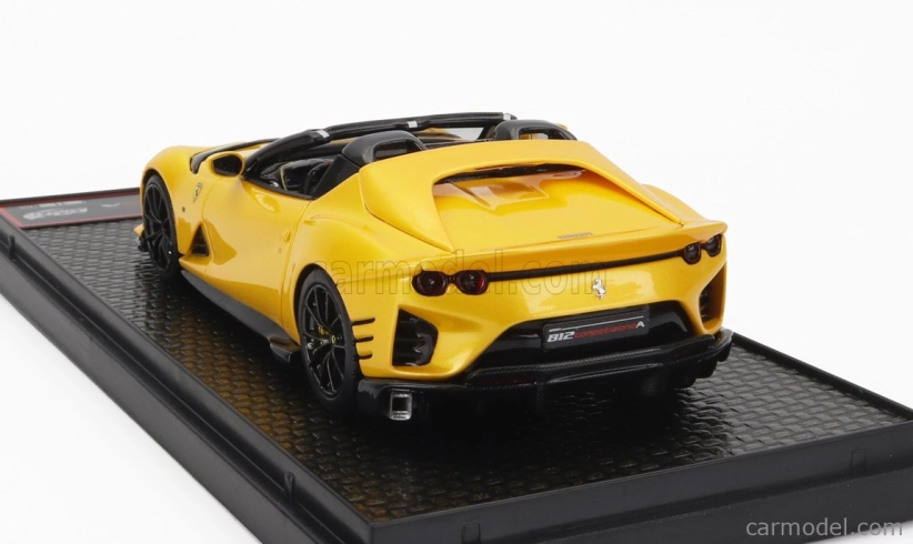 Bbr-models Ferrari 812 Competizione A Spider 2022 - Čierne kolesá 1:43 Giallo Tristrato - Yellow Met