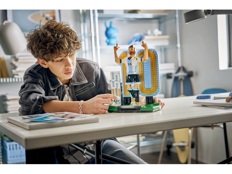 LEGO Editions - Lionel Messi – Futbalová legenda