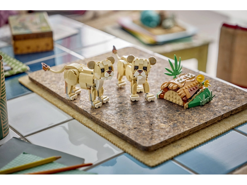 LEGO Creator - Divoká zvířata: Majestátní lev