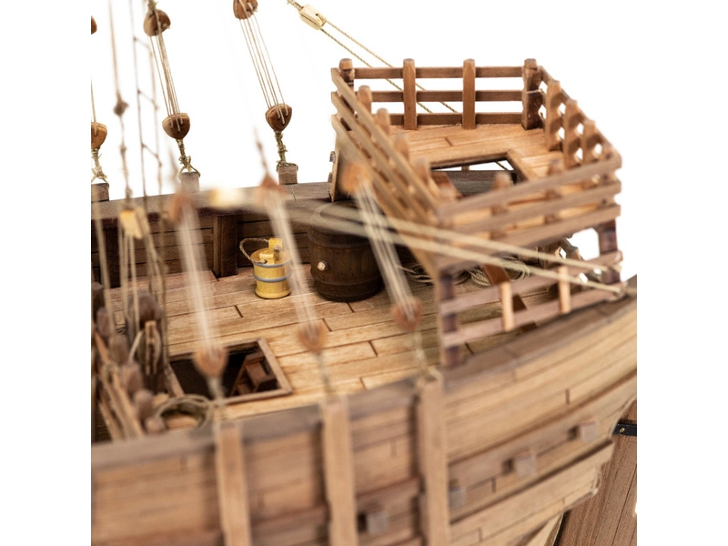 AMATI Coca – Karacke 15. storočie 1:60 kit