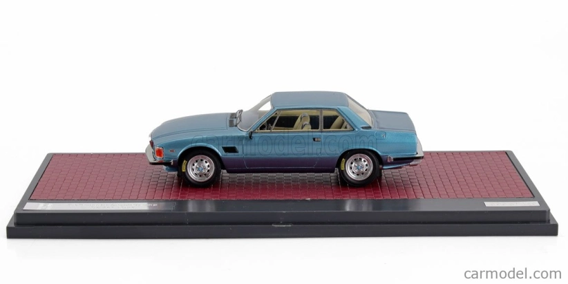 Matrix scale models De tomaso Longchamp 1972 1:43 Blue Met