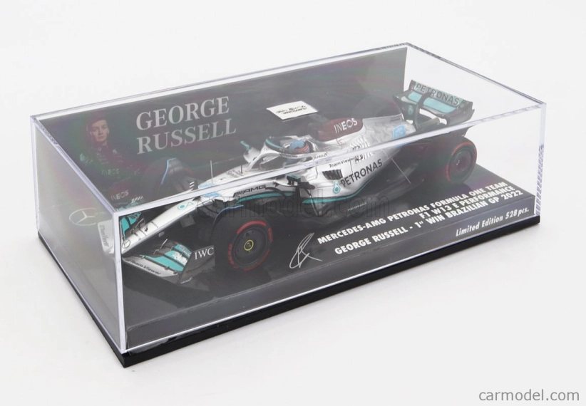 Minichamps Mercedes gp F1 W13e Team Mercedes-amg Petronas F1 N 63 (prvé víťazstvo v F1) Víťaz Brazilian Gp 2022 George Russell 1:43 Silver Green