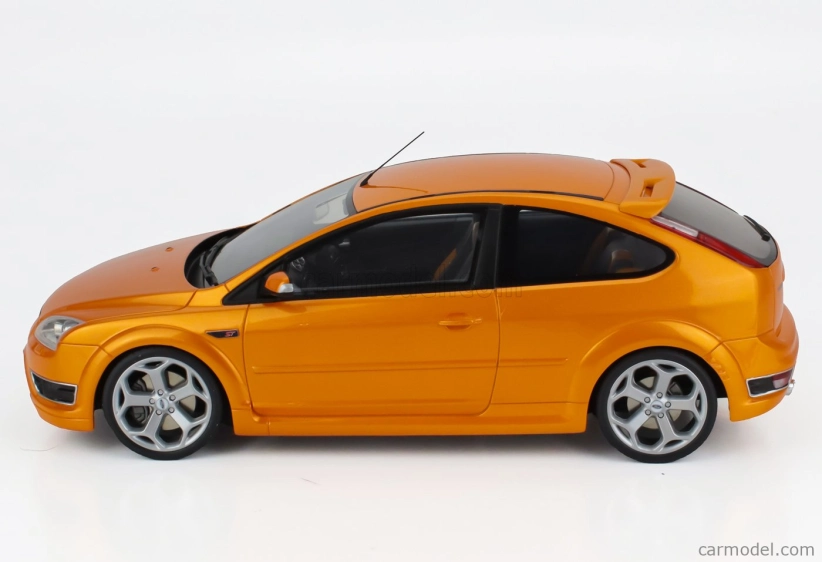 Otto-mobile Ford england Focus Mkii St 2.5 2006 - Rhd verzia 1:18 Orange Met