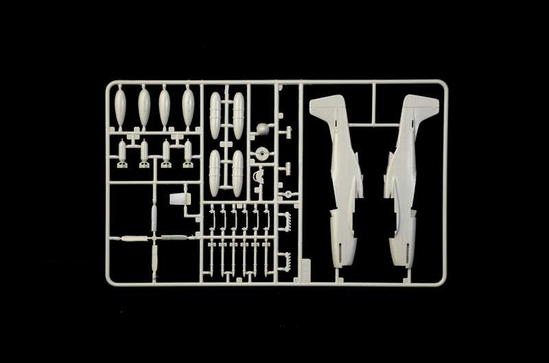 Model Kit letadlo 1452 - F-51D "Korean War" (1:72)