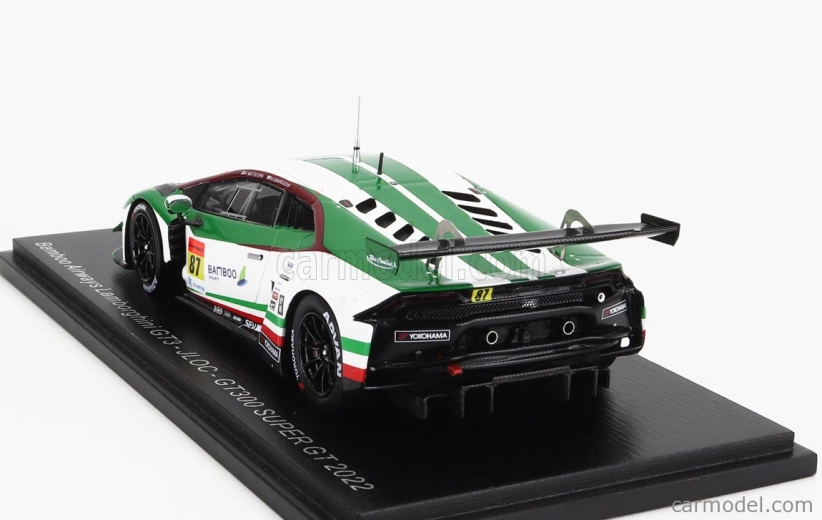 Spark-model Lamborghini Aventador Gt3 Team Jloc N 87 Gt300 Super Gt 2022 K.mtsuura - N.sakaguchi 1:43 Bielo-zelená