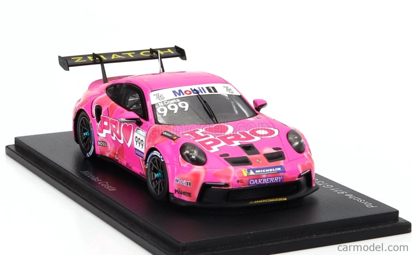 Spark-model Porsche 911 992 Gt3 Cup N 999 Porsche Carrera Cup Brazil Champion 2023 Nicolas Costa 1:43 Pink