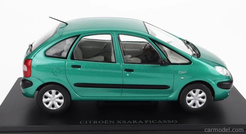Edicola Citroen Xsara Picasso 2003 1:24 Zelená