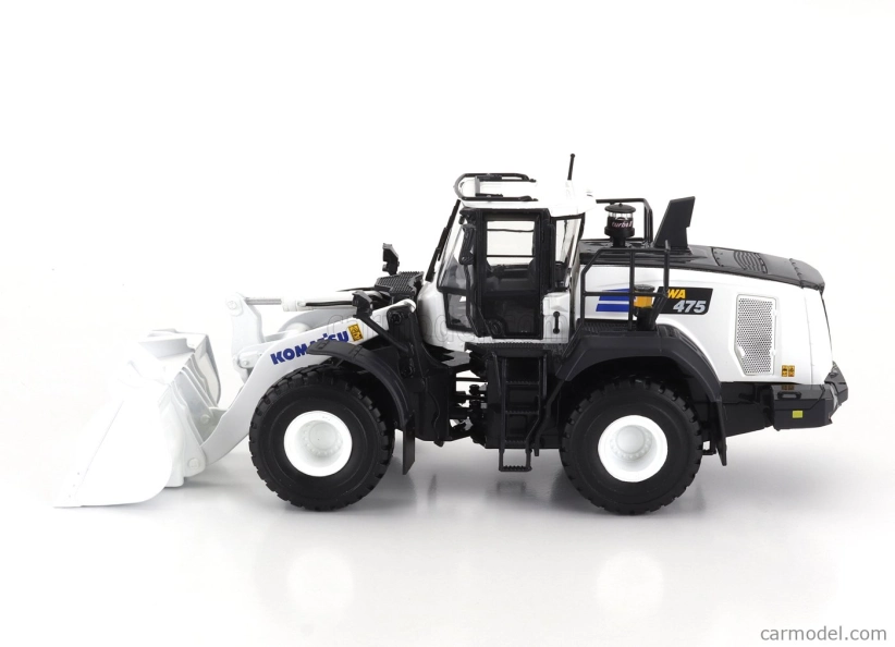 Universal hobbies Komatsu Wa475-10 Ruspa Gommata Tractor Scraper 2010 1:50 biela čierna