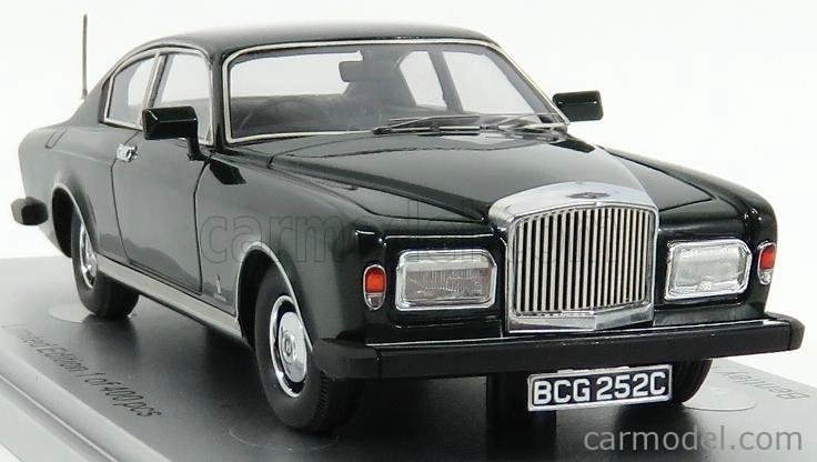 Kess-model Bentley T1 Pininfarina Coupe Speciale 1968 1:43 Britská Závodní Zelená