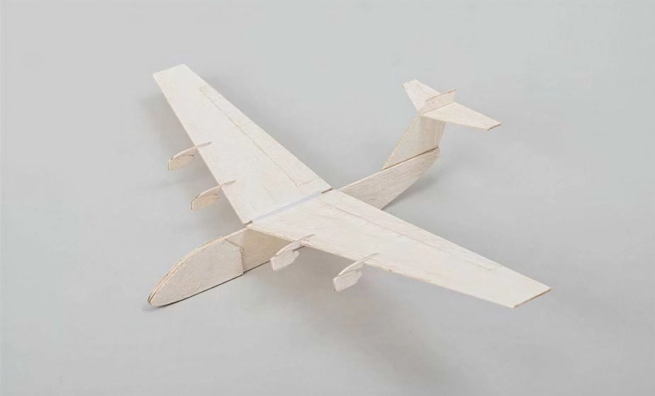 Stavebnica hádzadla Airliner