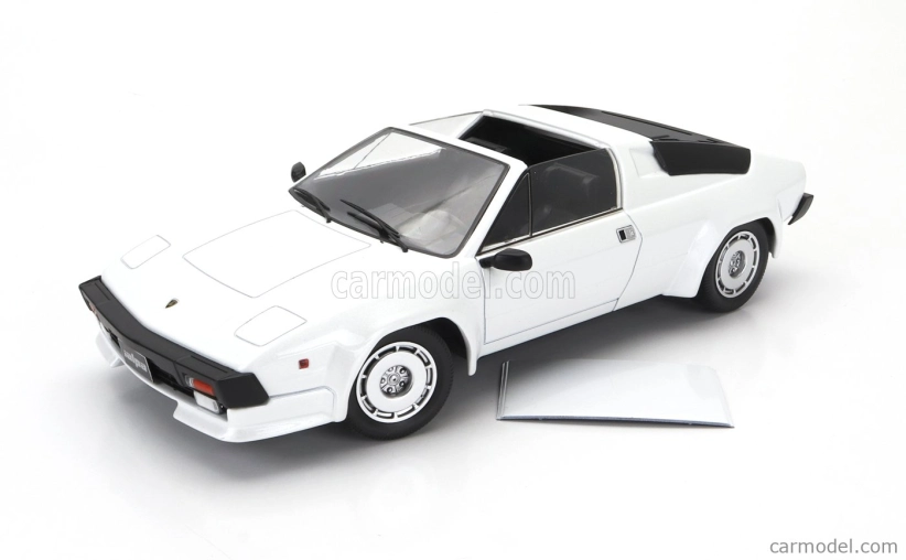 Lamborghini Jalpa 3500 1982 v mierke 1:18 biela