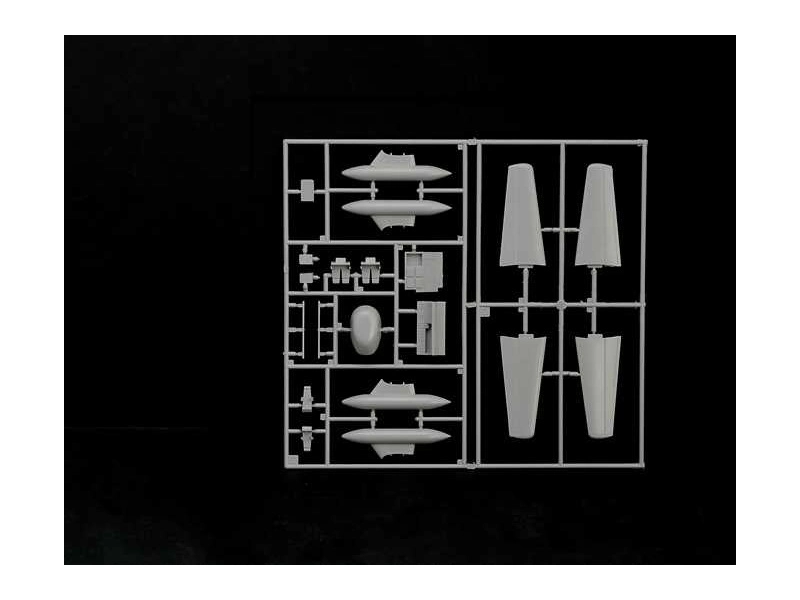 Italeri Fokker F-27 SAR (1:72)