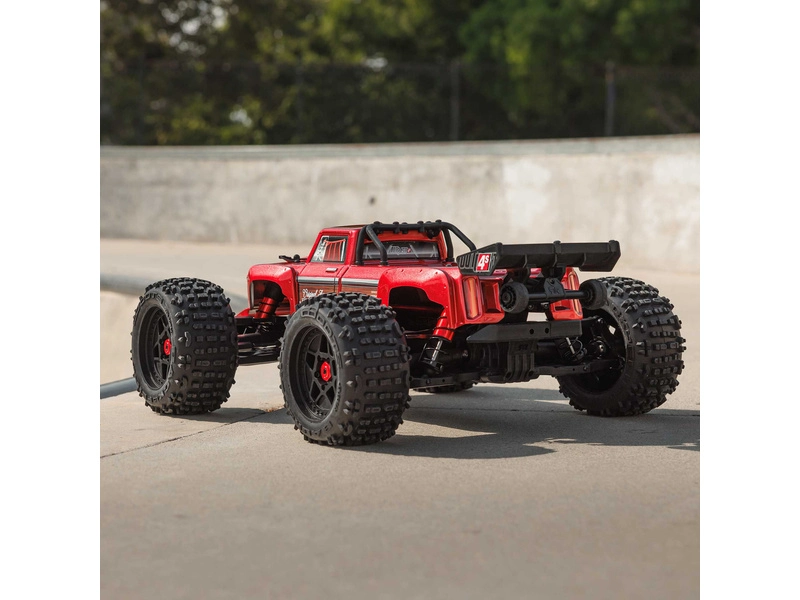 RC auto Arrma Outcast 4S V2 BLX 1:10 4WD RTR, oceľ