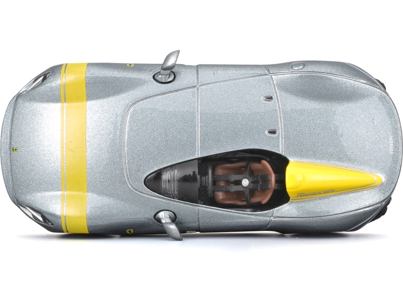 Bburago Signature Ferrari Monza SP1 1:43 strieborná