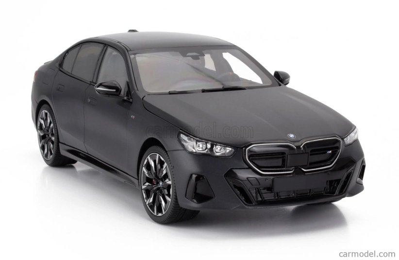 Minichamps BMW radu 5 I5 (g60) 2023 1:18 Matt Grey