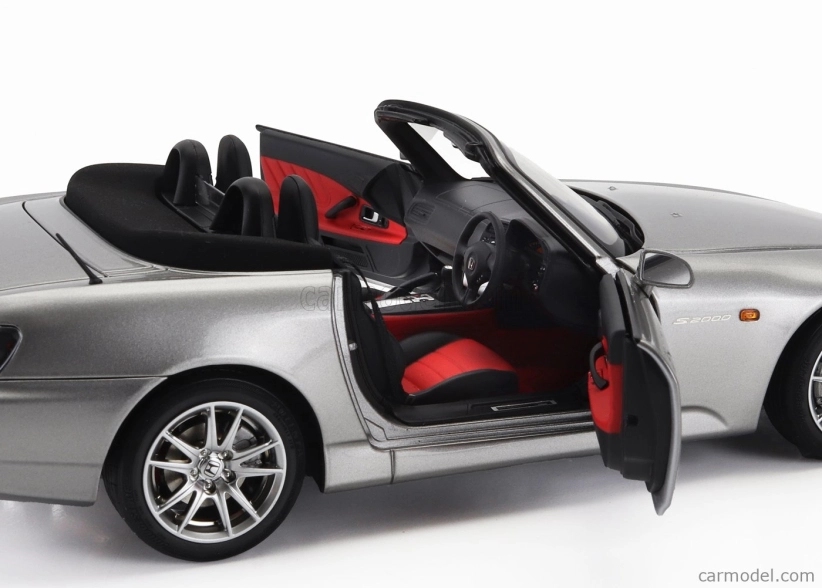 Motorhelix Honda S2000 (ap2) Spider With Engine And Accessories 2000 1:18 Silver
