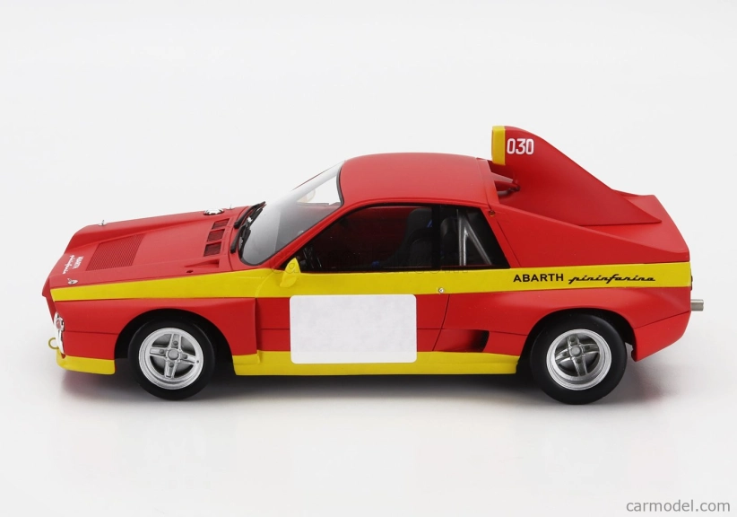 Maxima Abarth Se030 Pininfarina - Press 1974 1:18 Matná Červená Žlutá