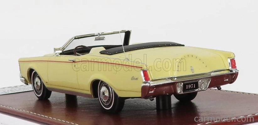 Great-iconic-models Lincoln Continental Mark Iii Convertible 1971 1:43 Žlutá