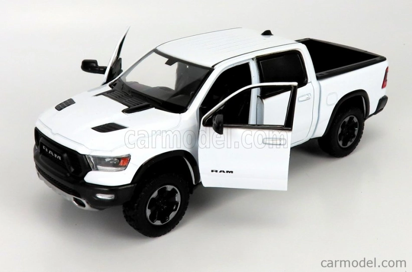 Motor-max Dodge Ram 1500 Double Cab Pick-up 2019 1:27 Bílá