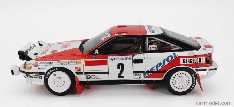Kyosho Toyota Celica Gt-four St165 (nočná verzia) N 2 Winner Rally Montecarlo 1991 C.sainz - L.moya 1:18 Biela červená
