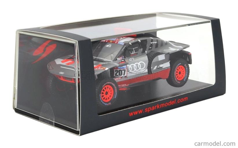 Spark model Audi Q E-tron Rs Tím Audi Sport N 207 Rally Dakar 2023 Carlos Sainz - Lucas Cruz 1:43 Sivá strieborná čierna