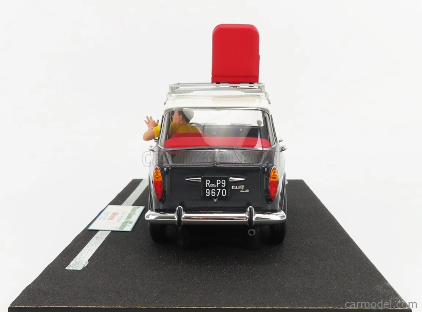Clc-models Fiat 1100d s figúrkou Mimmo (carlo Verdone) 1981 Bianco Rosso E Verdone Movie 1:18 Grey