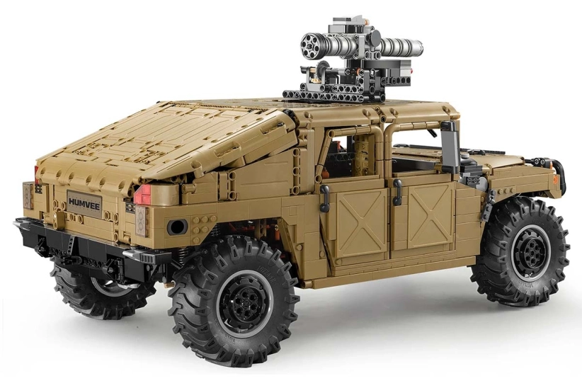 RC stavebnica Humvee Off-Road 1/8