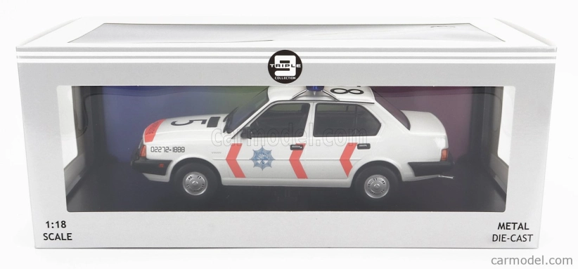 Triple9 Volvo 340 Dl Dutch Police Rijkspolitie 1987 1:18 Bílá Oranžová