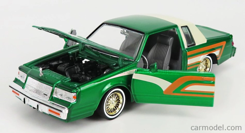 Motor-max Buick Regal Custom 1987 1:24 zelený