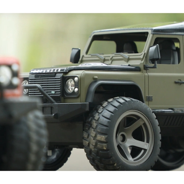 RC auto jeep Land Rover Defender, zelená