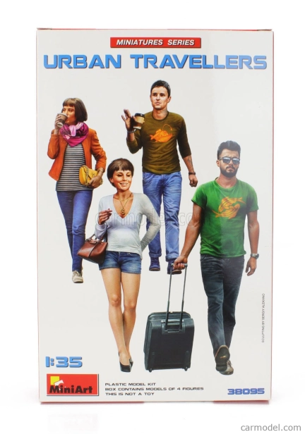 Miniart Figures Urban Travellers 1:35 /