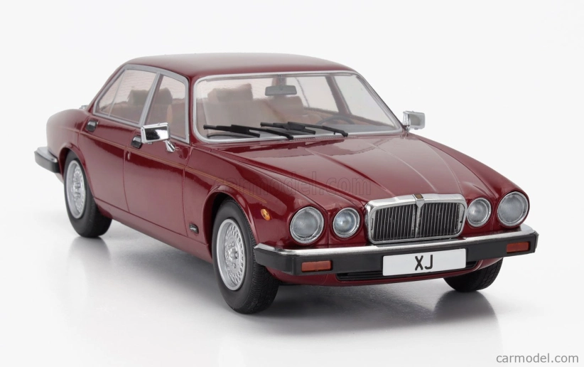 Mcg Jaguar Xj Siii 1979 1:18 Tmavo červená