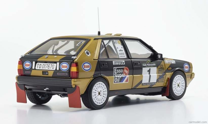 Kyosho Lancia Delta Hf Integrale 4wd Team Esso N 1 Winner Rally Piancavallo 1987 Fabrizio Tabaton - Luciano Tedeschini 1:18 Černé Zlato