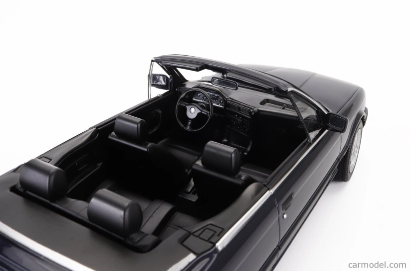 Norev BMW radu 3 325i (e30) Cabriolet otvorený 1991 1:18 Modrá
