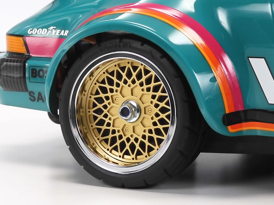 RC auto Tamiya Porsche 934 (1976) 50th Anniversary