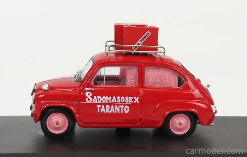 Brumm Fiat 600d Sadomasosex Taranto 1960 1:43, červená