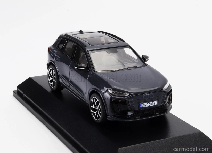 Spark model Audi Q6 E-tron 2023 1:43 Magnetic Grey