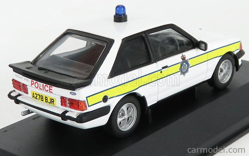 Vanguards Ford england Escort Mkiii Xr3i Police 1990 1:43 Bílá Žlutá
