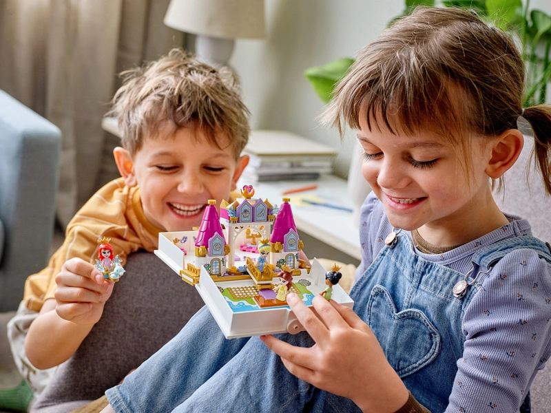 LEGO Disney Princess - Ariel, Belle, Popoluška a Tiana a ich rozprávkové dobrodružstvo