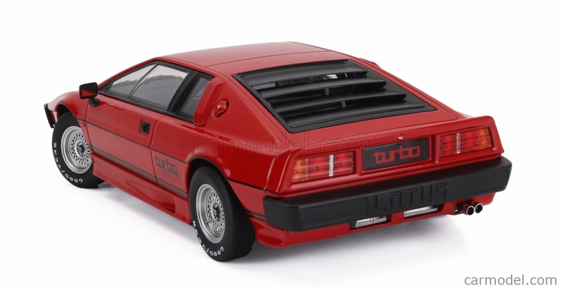 Lotus Esprit Turbo 1981 v mierke 1:18 červený čierny