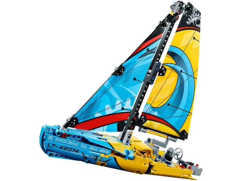 LEGO Technic - Závodná jachta