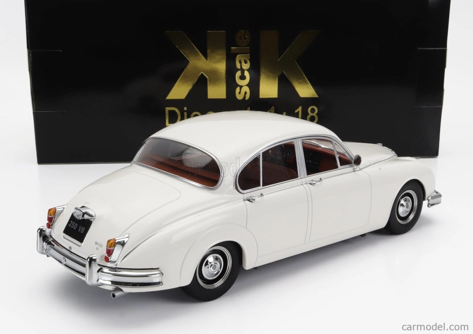 Daimler 250 V6 Lhd 1962 - Hnedý interiér 1:18 Biela